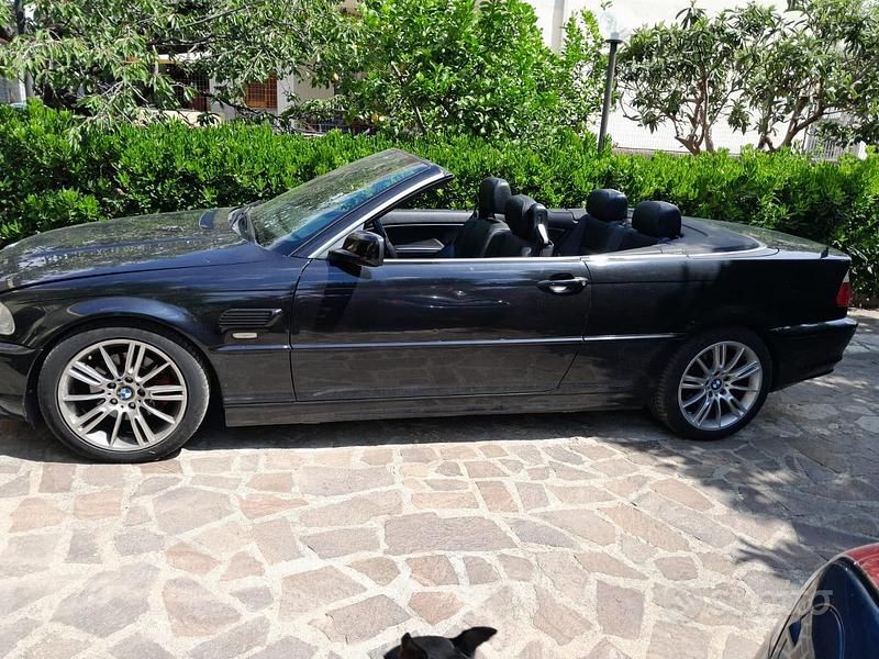 Usata BMW 320 Cabriolet 170 CV (125 kW) 2001 Cabrio