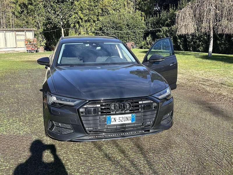 Usata Audi A6 Business 204 CV (150 kW) 2023 Grigio Station wagon