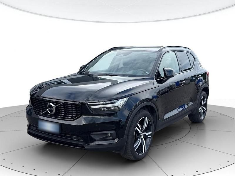 Usata Volvo XC40 R-Design 163 CV (119 kW) 2022 Nero SUV