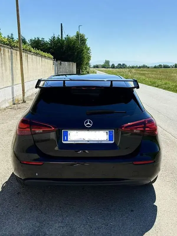 Usata Mercedes A180 Premium 116 CV (85 kW) 2023 Berlina