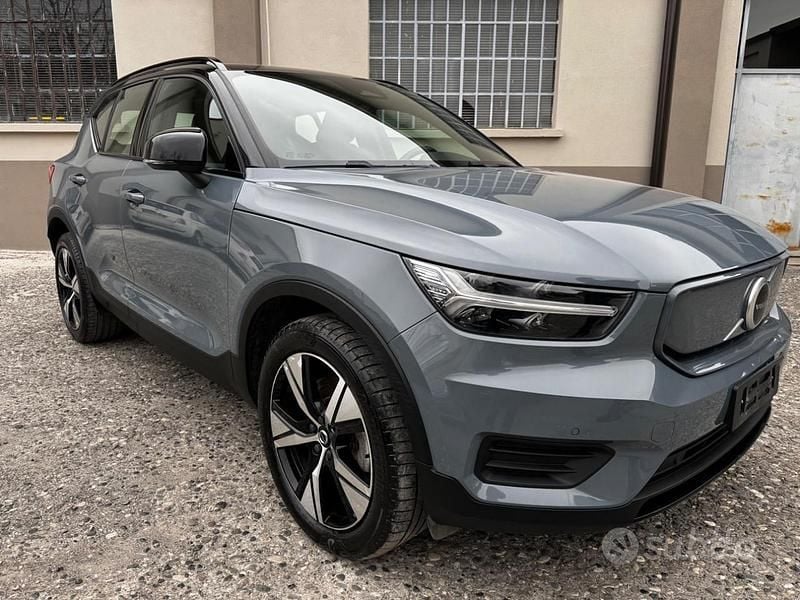 Usata Volvo XC40 Single Motor 169 kW (231 CV) 2022 Grigio SUV