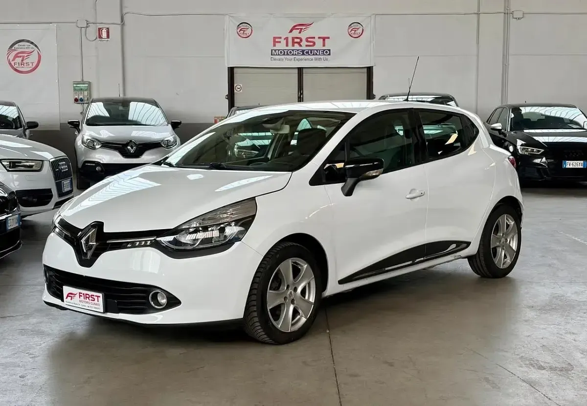 Usata Renault Clio IV 90 CV (66 kW) 2013 Bianco Berlina