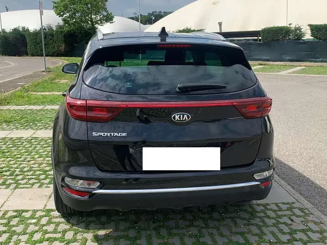 Usata Kia Sportage 116 CV (85 kW) 2020 Nero SUV