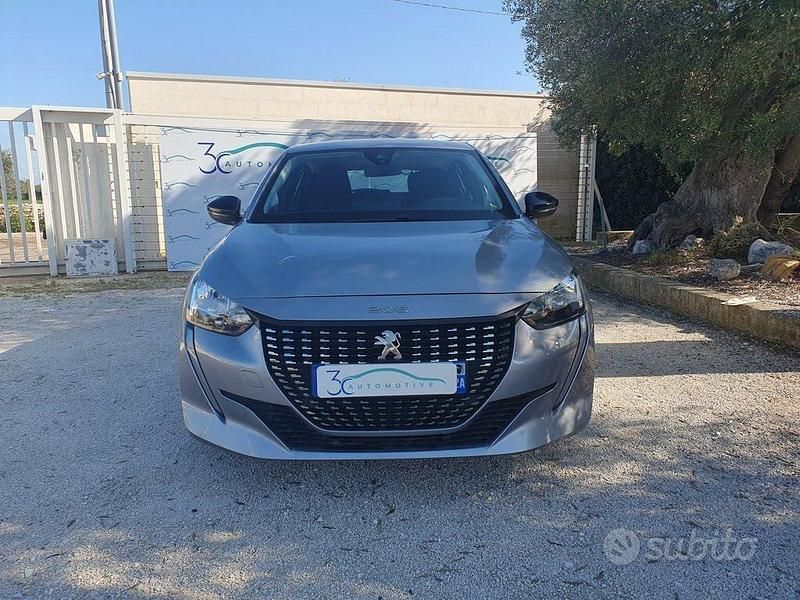 Usata Peugeot 208 Active 75 CV (55 kW) 2023 Nero Utilitaria