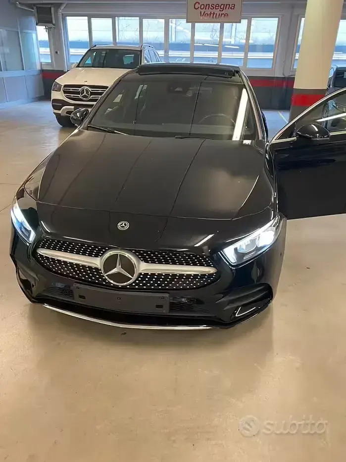 Usata Mercedes A200 Premium 163 CV (119 kW) 2019 Nero Berlina