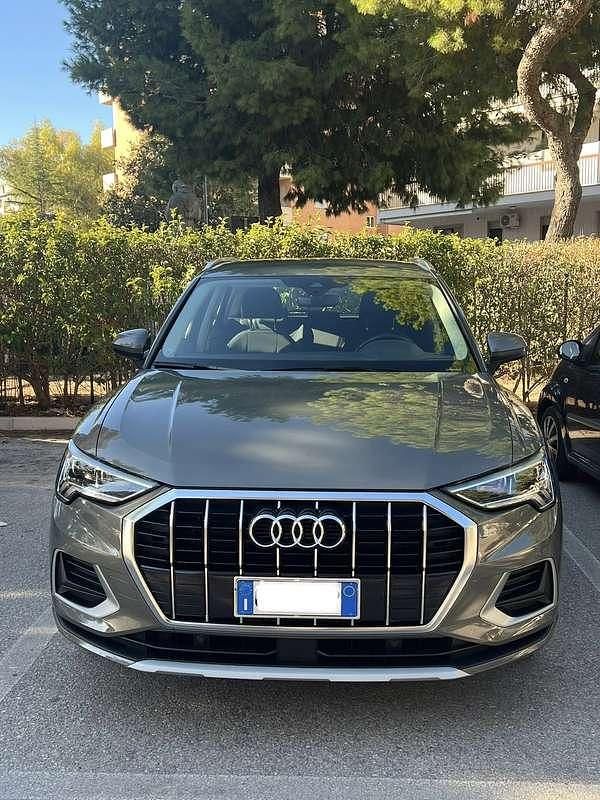Usata Audi Q3 Business 150 CV (110 kW) 2022 SUV