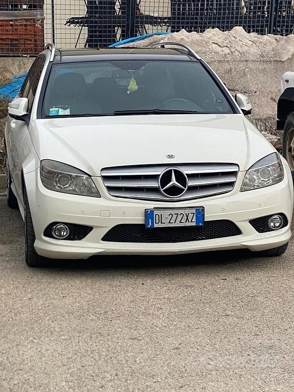 Usata Mercedes C220 AMG 2009 Bianco Station wagon