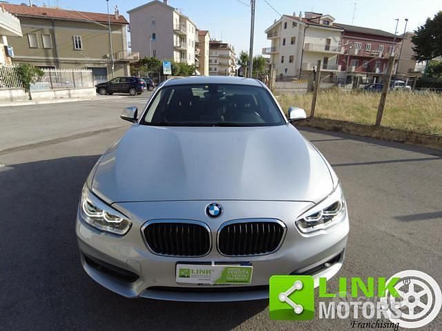 Usata BMW 116 Advantage 116 CV (85 kW) 2018 Grigio Utilitaria