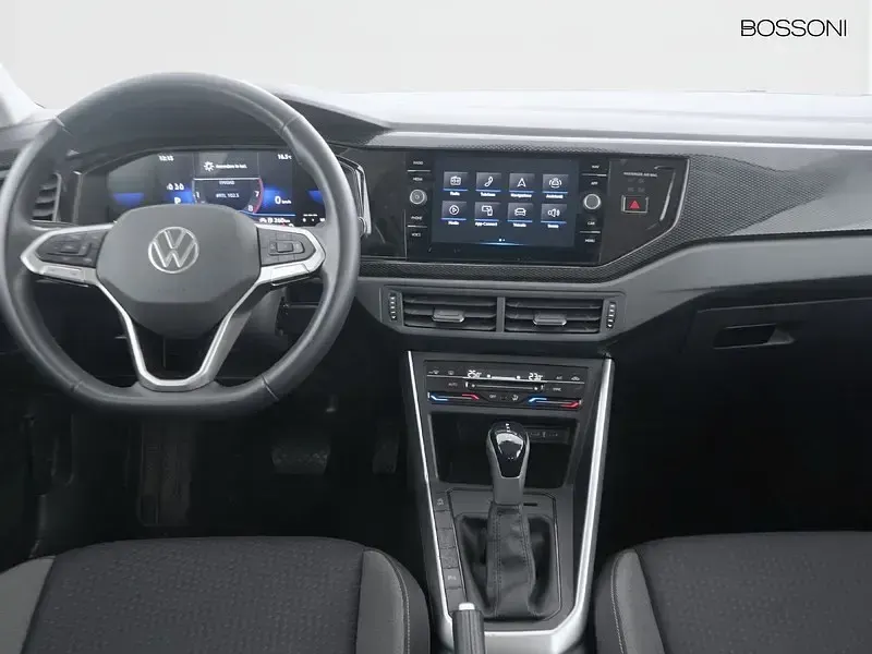 Usata VW Polo Life 95 CV (69 kW) 2024 Grigio Utilitaria
