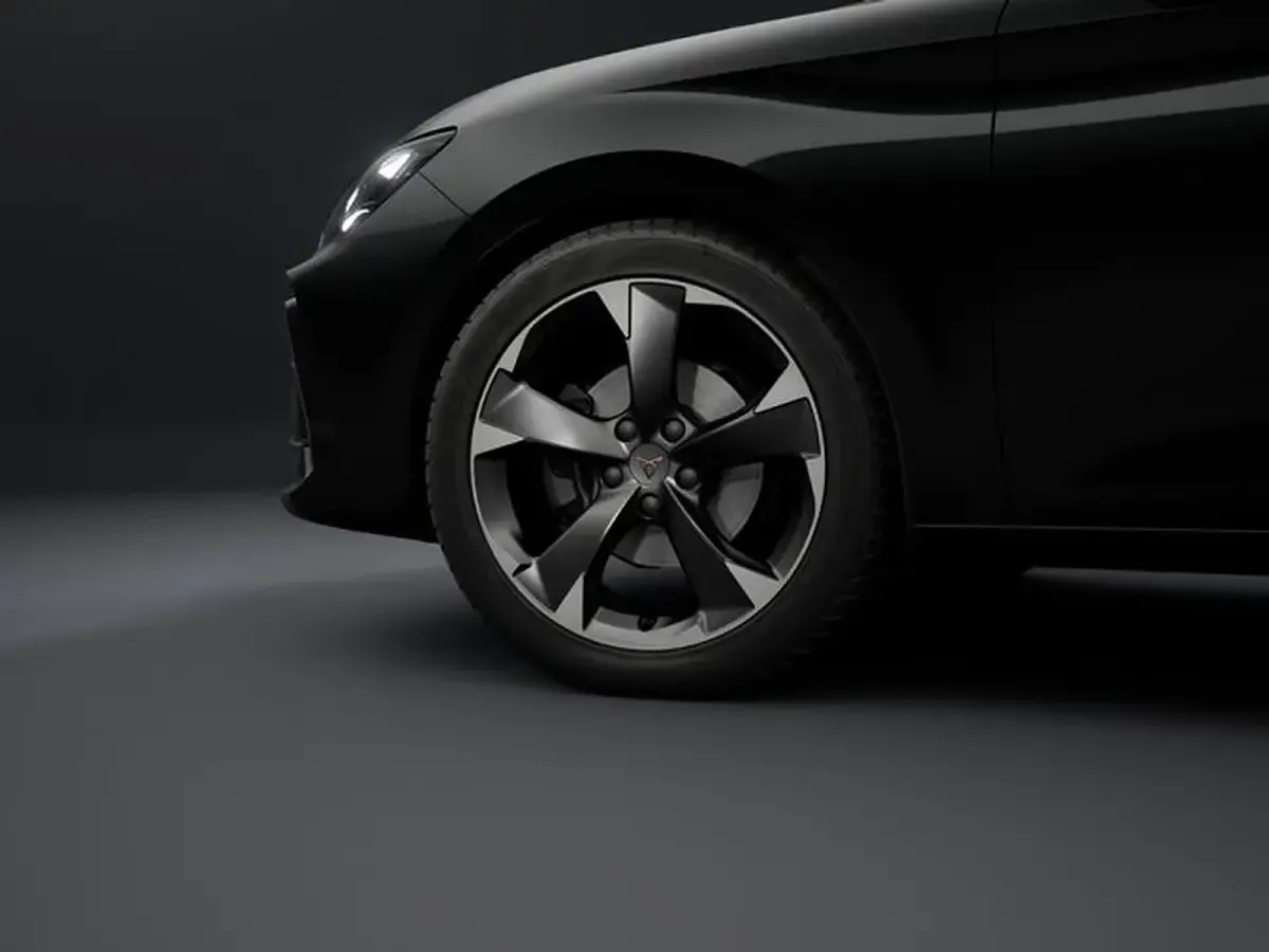 Nuova Cupra Leon 150 CV (110 kW) 2026 Nero midnight