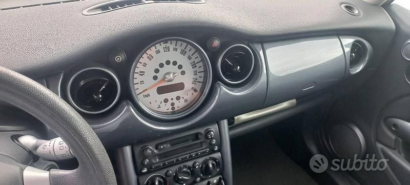 Usata Mini ONE 2004 Utilitaria