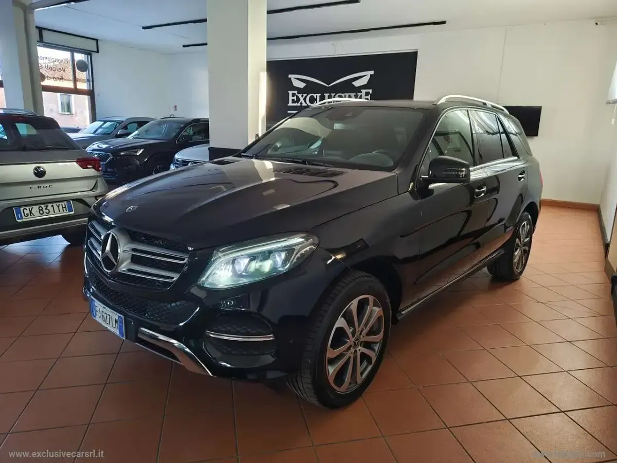 Usata Mercedes GLE250 Exclusive 204 CV (150 kW) 2017 Nero SUV