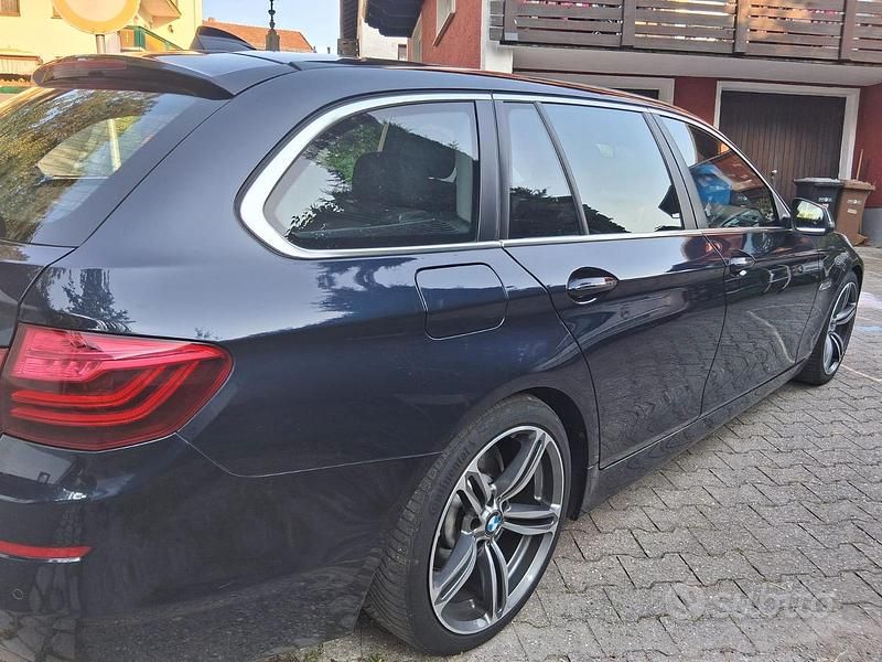 Usata BMW 525 218 CV (160 kW) 2015 Blu Station wagon