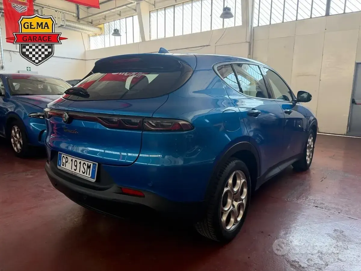 Usata Alfa Romeo Tonale Sprint 131 CV (96 kW) 2023 Bluazzurro SUV