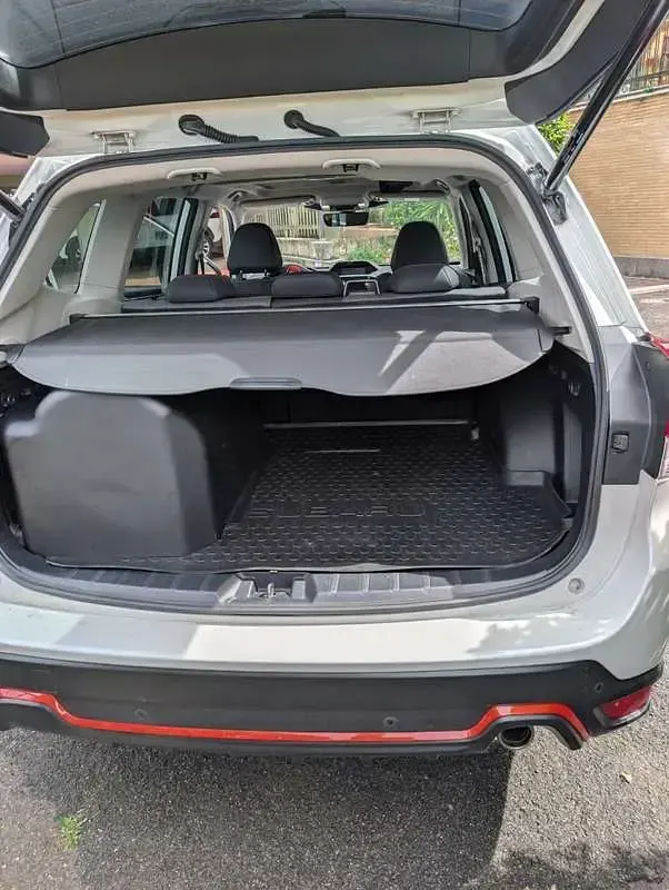 Usata Subaru Forester 241 CV (177 kW) 2024 SUV