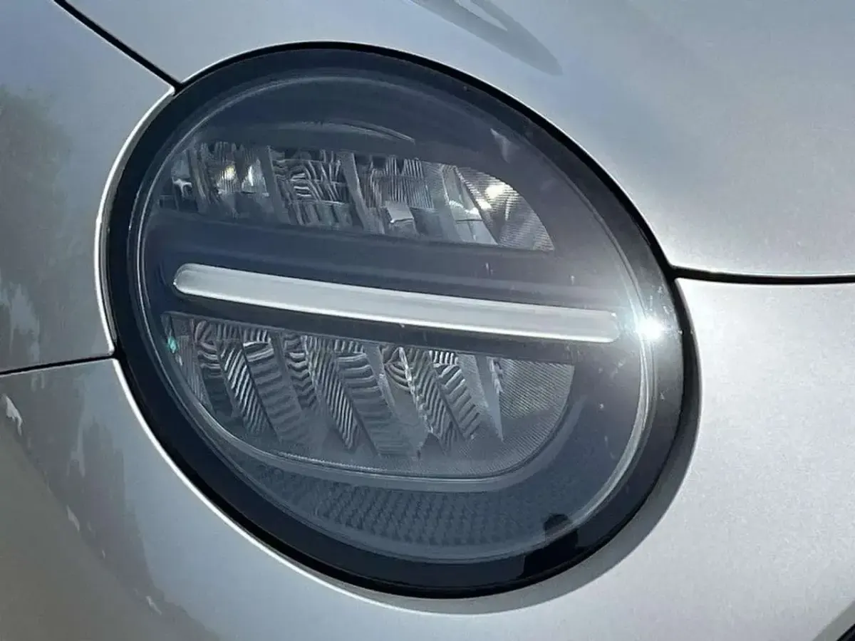 Usata Mini Cooper Essential 135 kW (184 CV) 2024 Melting silver iii Utilitaria