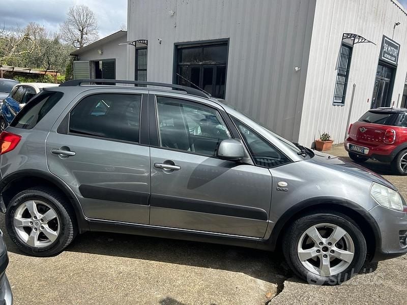 Usata Suzuki SX4 GL 135 CV (99 kW) 2011 Grigio Station wagon