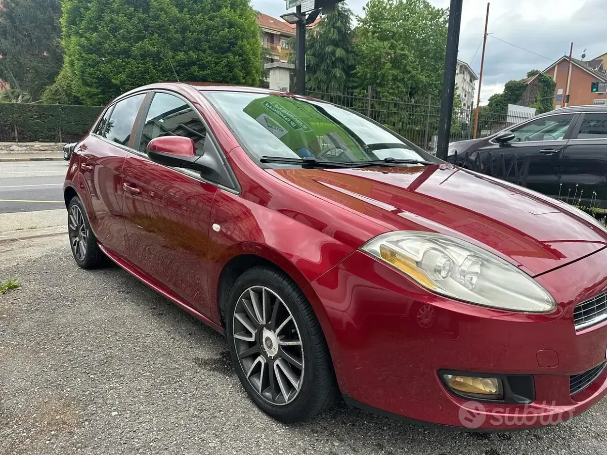 Usata Fiat Bravo Sport 120 CV (88 kW) 2009 Rosso Utilitaria