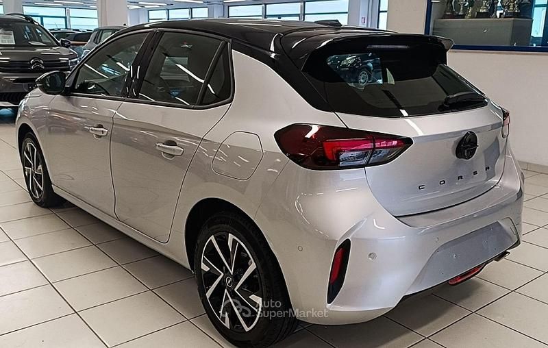 Usata Opel Corsa S 101 CV (74 kW) 2024 Argento Berlina
