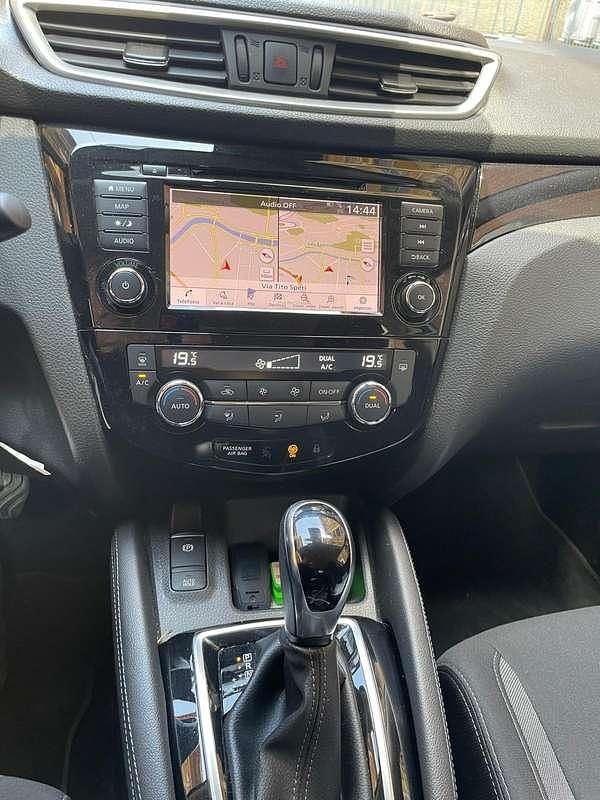 Usata Nissan Qashqai 150 CV (110 kW) 2020 Marrone SUV