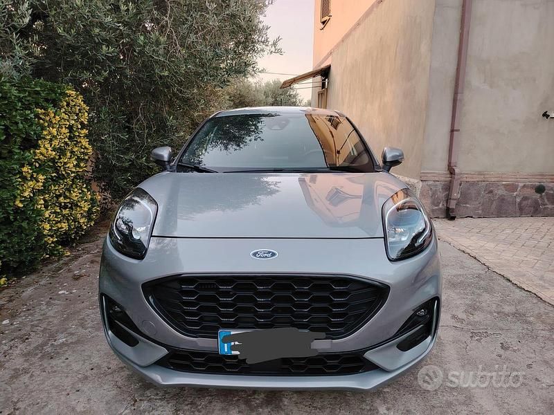 Usata Ford Puma 2020 Grigio SUV