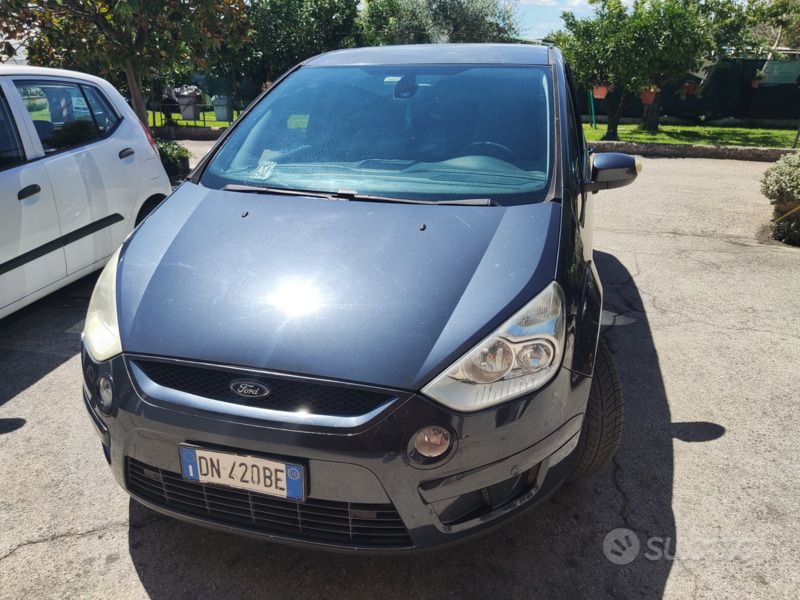 Usata Ford S-MAX S 125 CV (91 kW) 2008 Monovolume