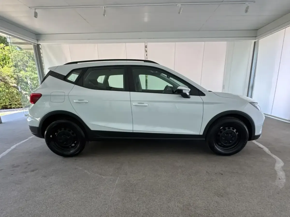 Usata Seat Arona Reference 95 CV (69 kW) 2025 Grigio SUV