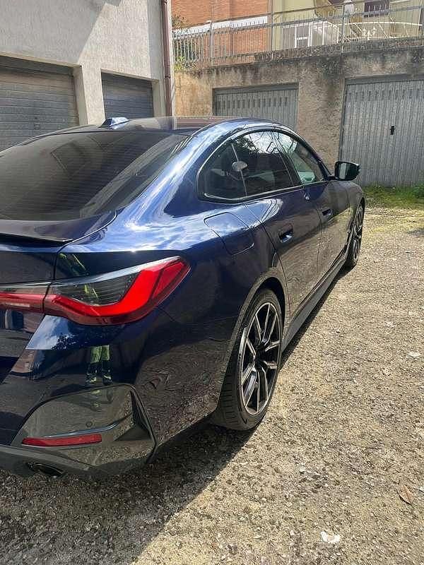 Usata BMW 420 M Sport 190 CV (139 kW) 2022 Blu/azzurro Coupé