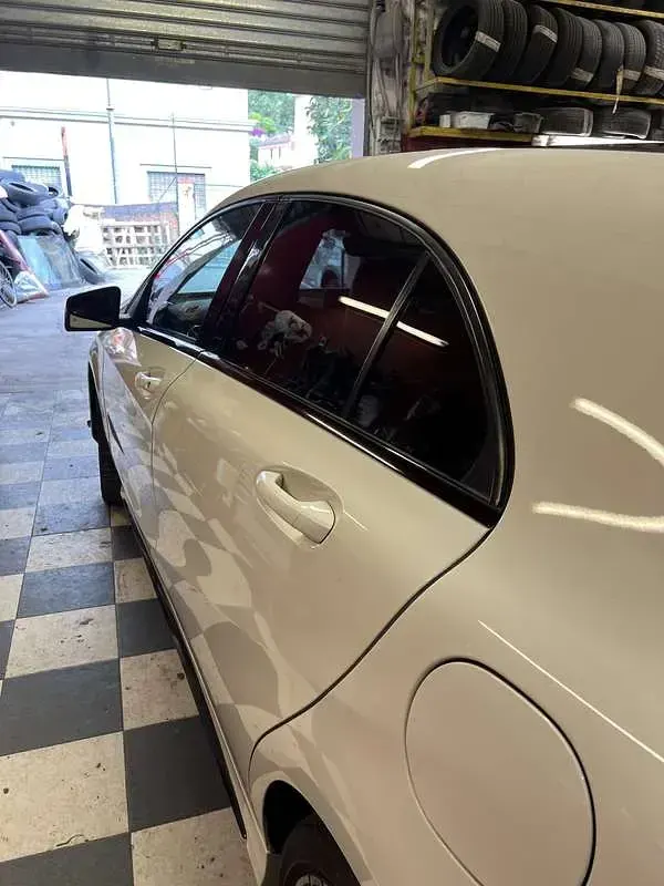 Usata Mercedes A180 Premium 109 CV (80 kW) 2018 Berlina