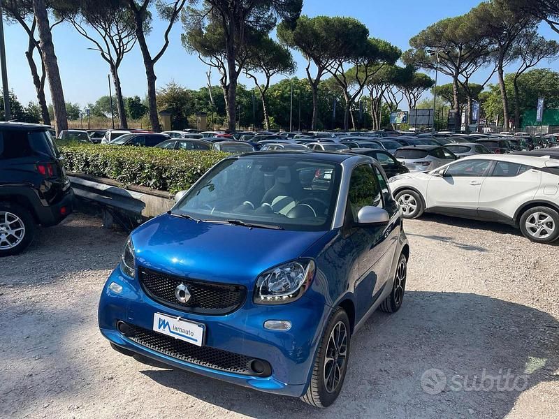 Blu Usata 2015 Smart ForTwo Coupé Passion Utilitaria | 9600 € (Buon prezzo) - Immagine 1/4