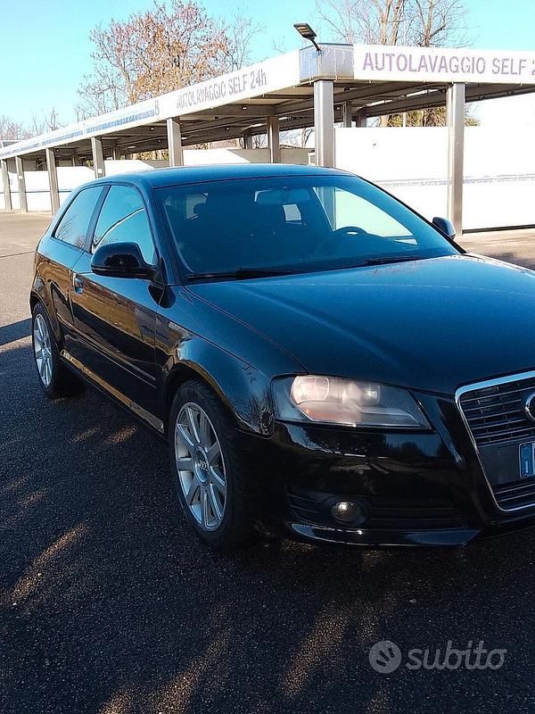 Usata Audi A3 Ambiente 140 CV (102 kW) 2011 Nero Utilitaria