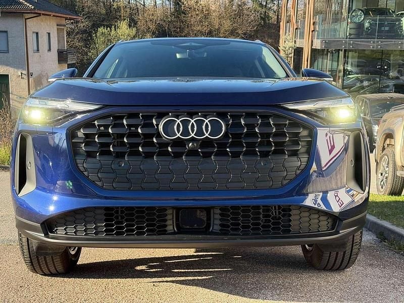 Usata Audi Q5 Advanced 204 CV (150 kW) 2025 Blu/azzurro SUV