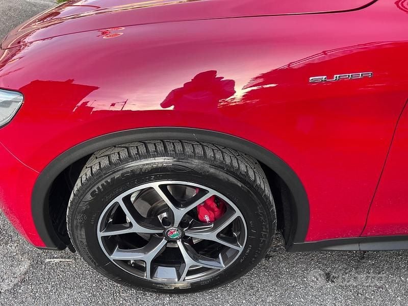 Usata Alfa Romeo Stelvio Sprint 190 CV (139 kW) 2022 Rosso SUV