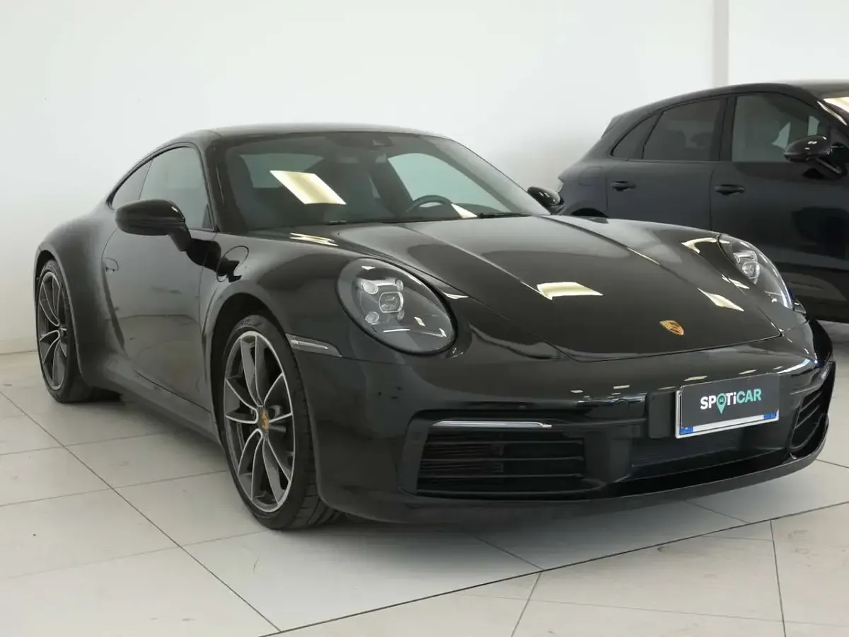 Usata Porsche 911 Carrera 385 CV (283 kW) 2019 Nero Coupé