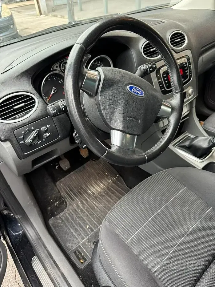 Usata Ford Focus 116 CV (85 kW) 2008 Berlina