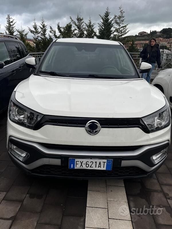 Usata 2020 Ssangyong XLV SUV | 12.500 € - Immagine 1/4