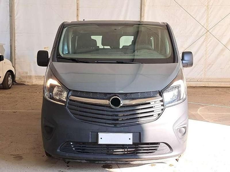 Grigio Usata 2016 Opel Vivaro Monovolume | 15.400 € (Ottimo prezzo) - Immagine 1/3