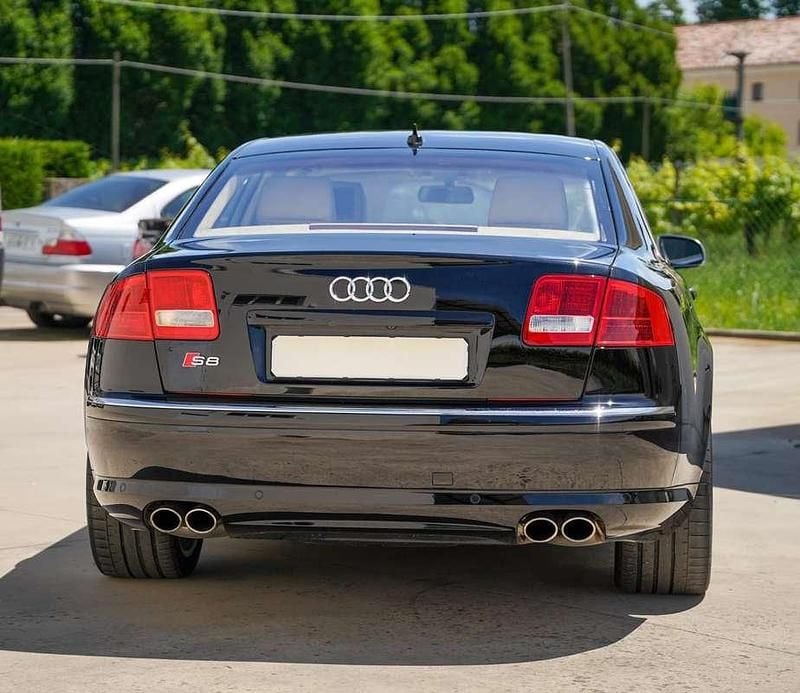 Usata Audi S8 450 CV (330 kW) 2006 Berlina