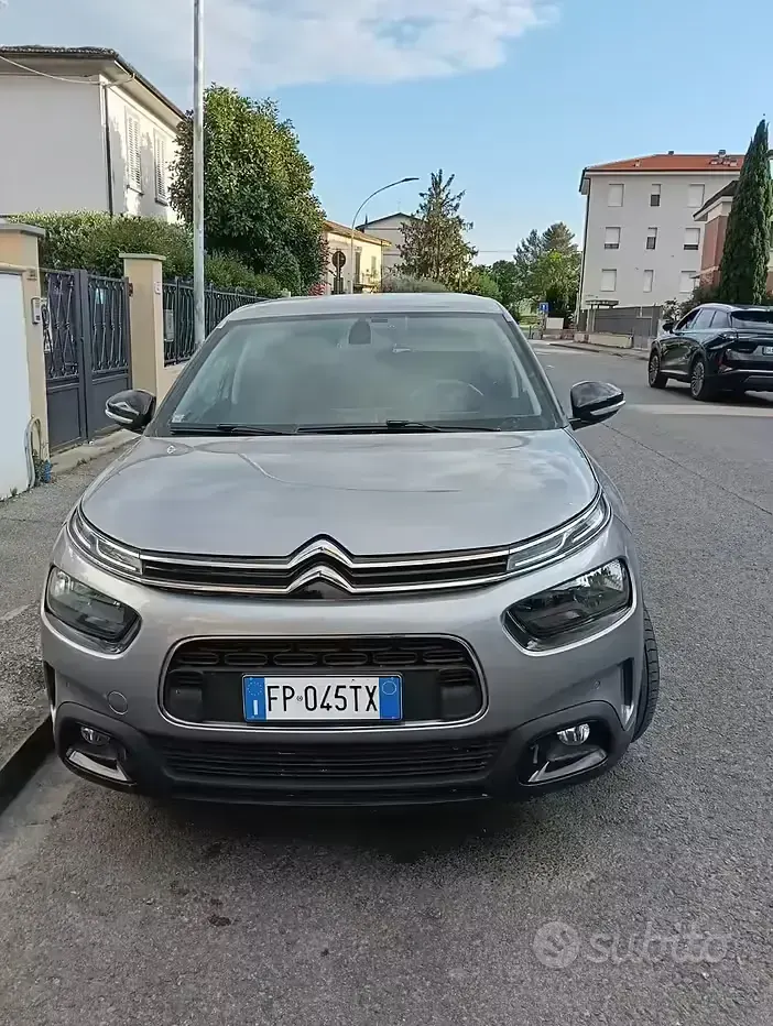 Usata Citroën C4 102 CV (75 kW) 2018 Berlina