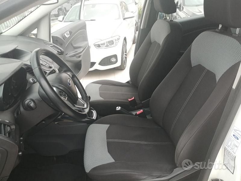 Usata Ford Ecosport 90 CV (66 kW) 2015 Bianco SUV