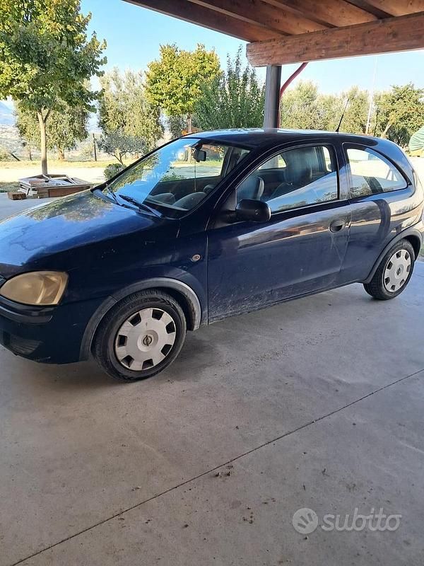 Usata Opel Corsa 69 CV (50 kW) 2004 Utilitaria