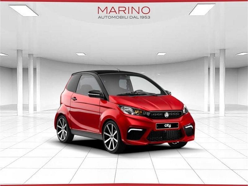 Nuova Aixam AMBITION Pack 5 kW (8 CV) 2026 Utilitaria