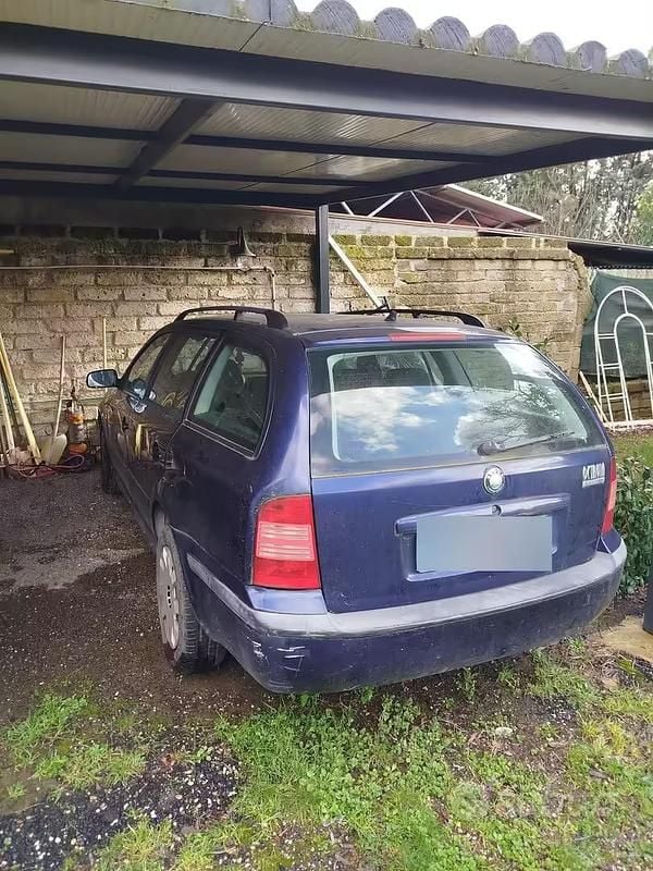 Usata Skoda Octavia 2004 Blu Station wagon