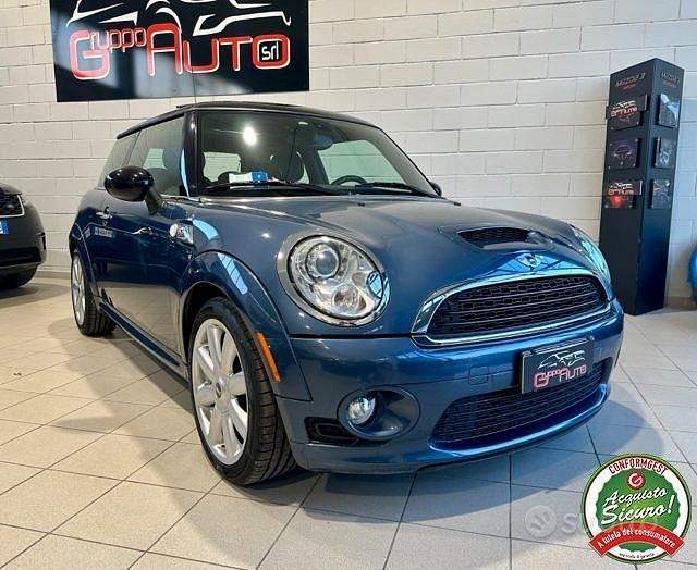 Usata Mini Cooper S 175 CV (128 kW) 2010 Blu Utilitaria