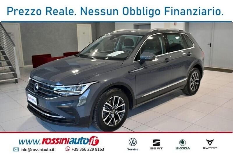 Usata VW Tiguan R 131 CV (96 kW) 2022 Grigio SUV