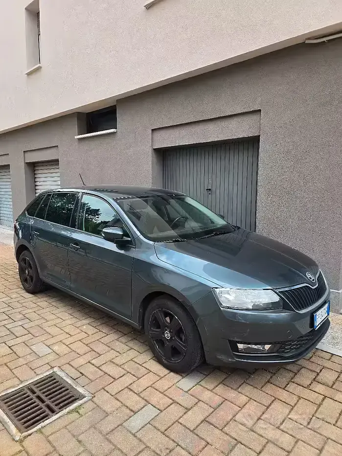 Usata Skoda Rapid 90 CV (66 kW) 2018 Utilitaria