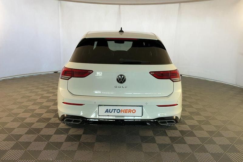 Usata VW Golf VIII R-line 150 CV (110 kW) 2021 Bianco