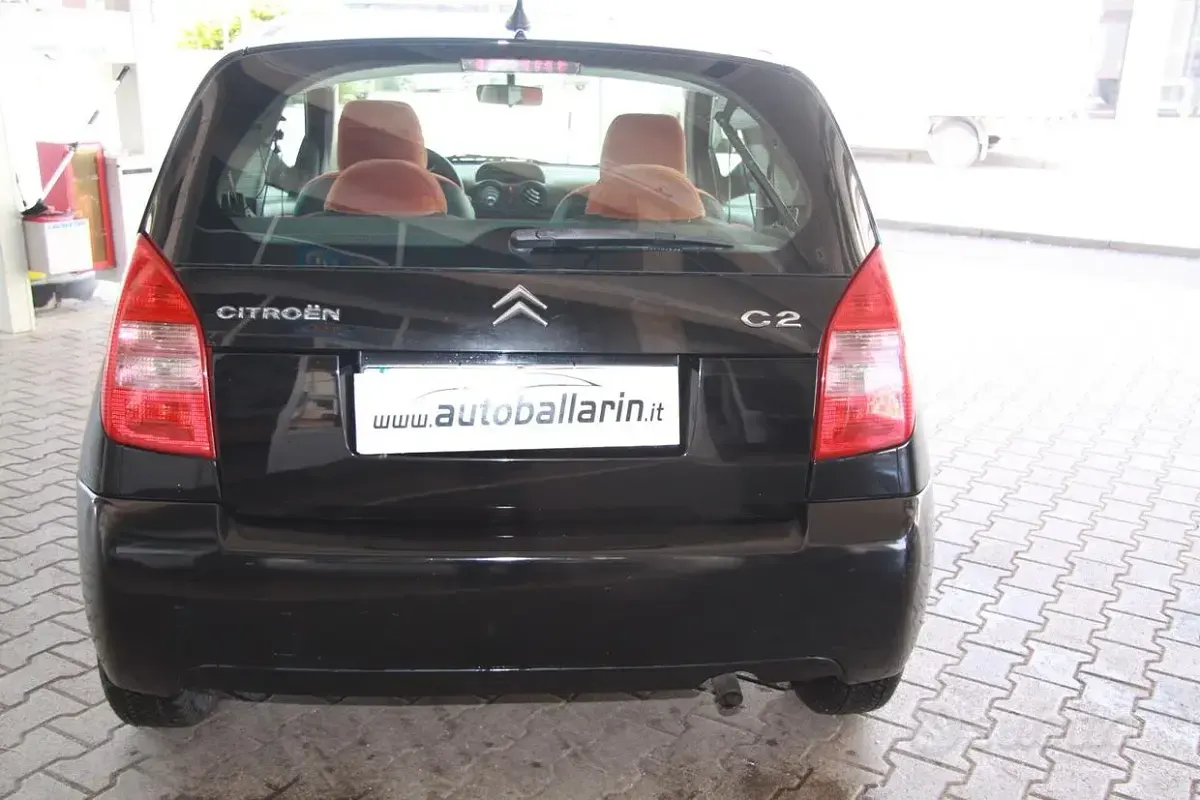 Usata Citroën C2 60 CV (44 kW) 2004 Nero Utilitaria