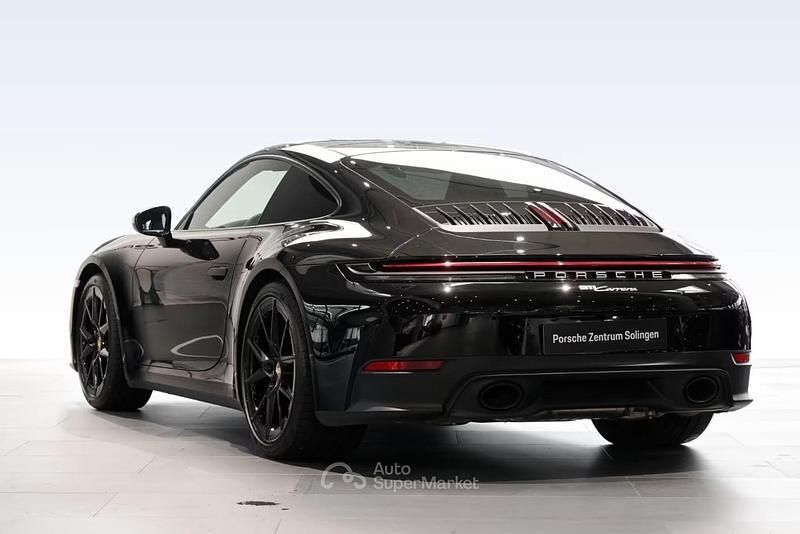 Usata Porsche 911 Carrera 394 CV (289 kW) 2024 Nero Coupé