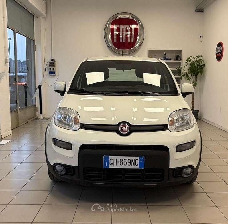 Usata Fiat Panda Sport 69 CV (50 kW) 2021 Bianco Utilitaria